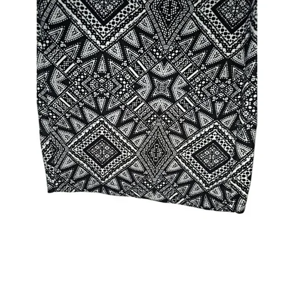 Lot of 2 Bobbie & Brooks Womens Sleepwear Pants S Red Rose Leopard Print Lounge - Picture 3 of 15